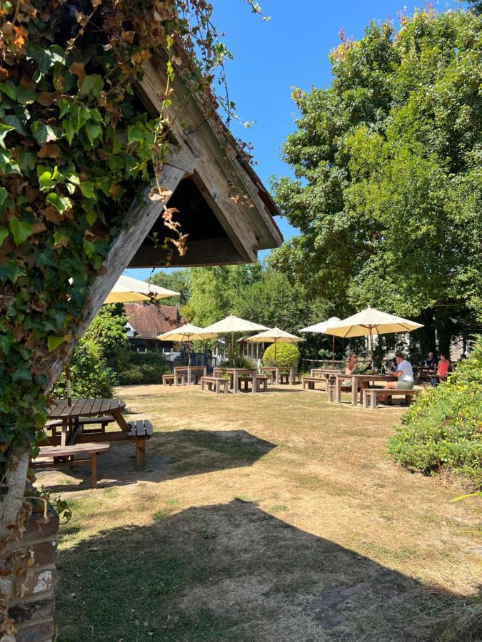 Hotel The Chequers à Lamberhurst Extérieur photo